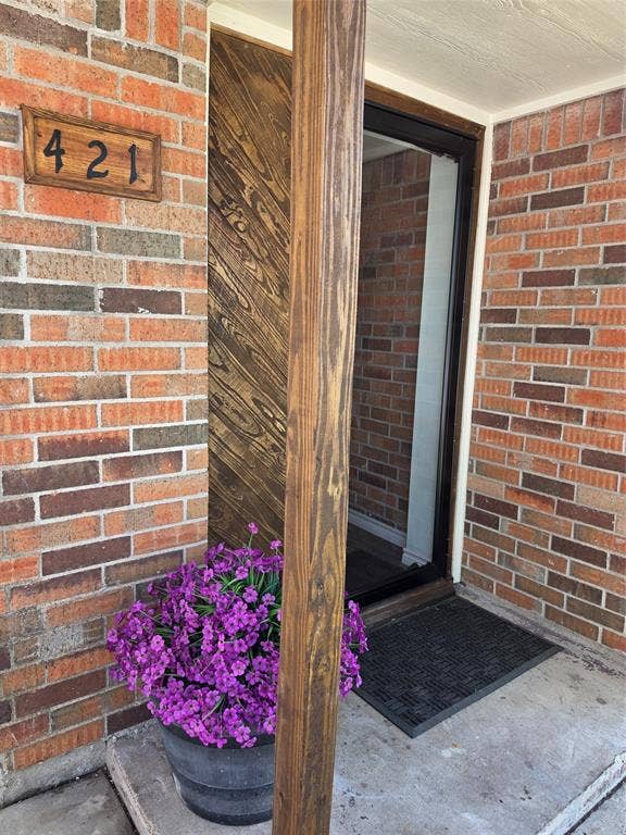 421 Allencrest Drive, White Settlement, TX 76108 421 Allencrest Drive, White Settlement, TX 76108