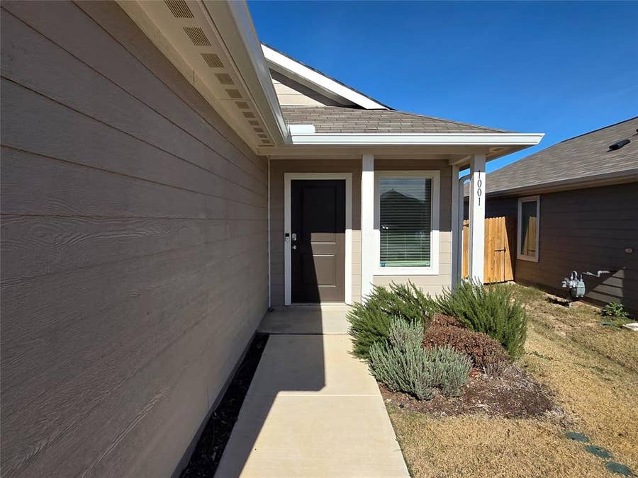 Property photo for 1001 Mountain Laurel Road, Princeton, TX