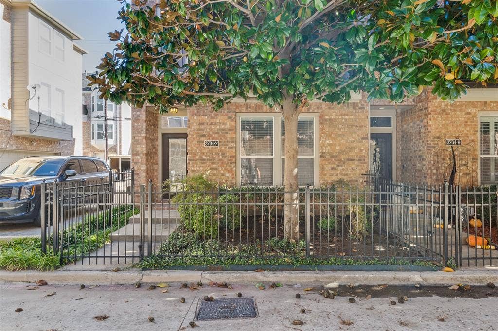 3704 Wycliff Avenue, #7, Dallas, TX 75219 3704 Wycliff Avenue, #7, Dallas, TX 75219