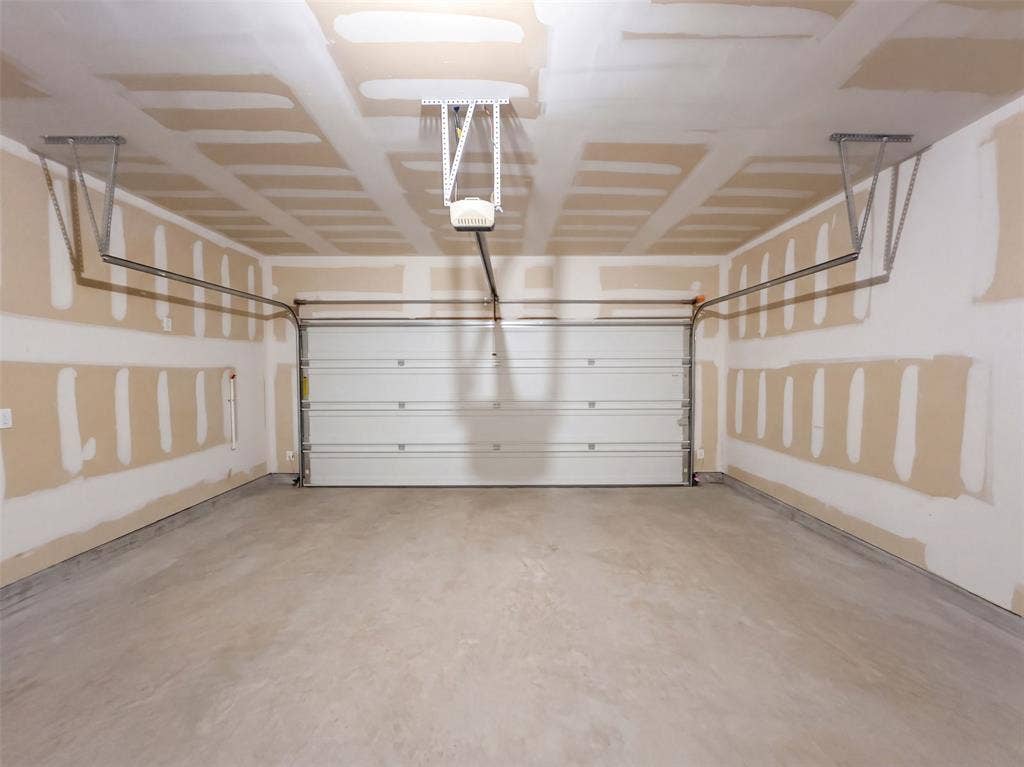 2825 Journey Lane, Heartland, TX 75114