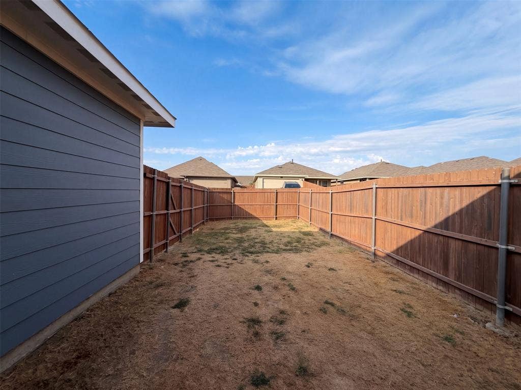 2825 Journey Lane, Heartland, TX 75114