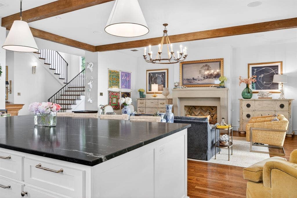 2508 Shirley Avenue, Fort Worth, TX 76109