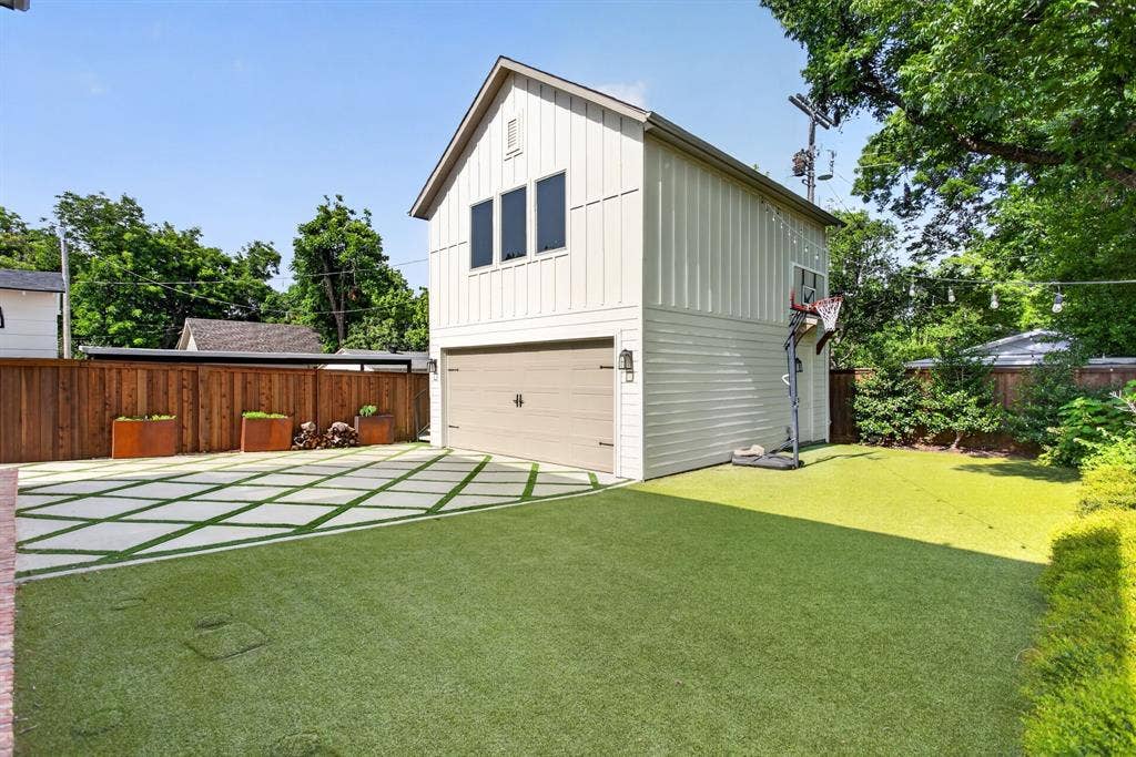 2508 Shirley Avenue, Fort Worth, TX 76109