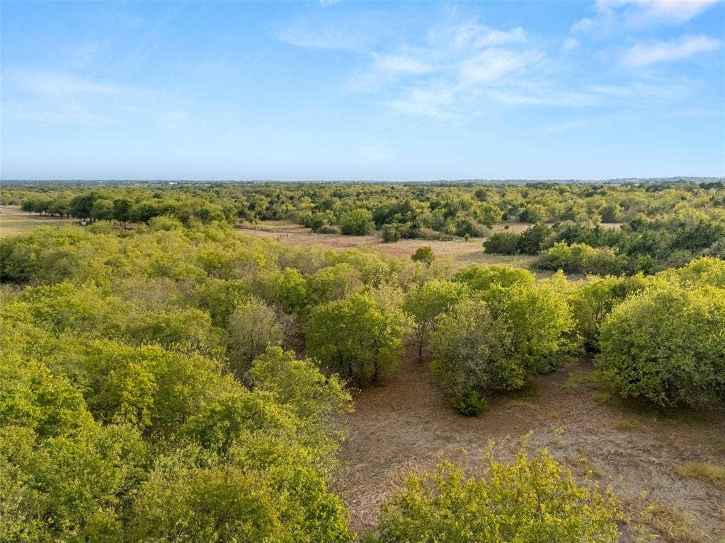000 Hodge, Eddy, TX 76524