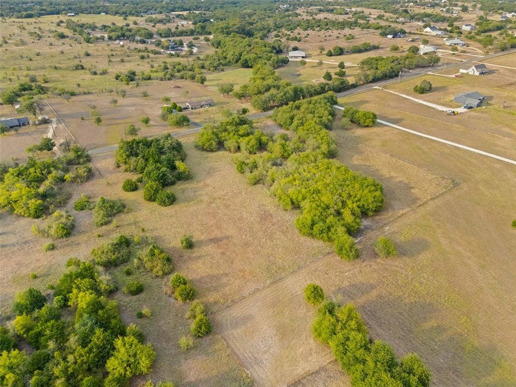 000 Hodge, Eddy, TX 76524