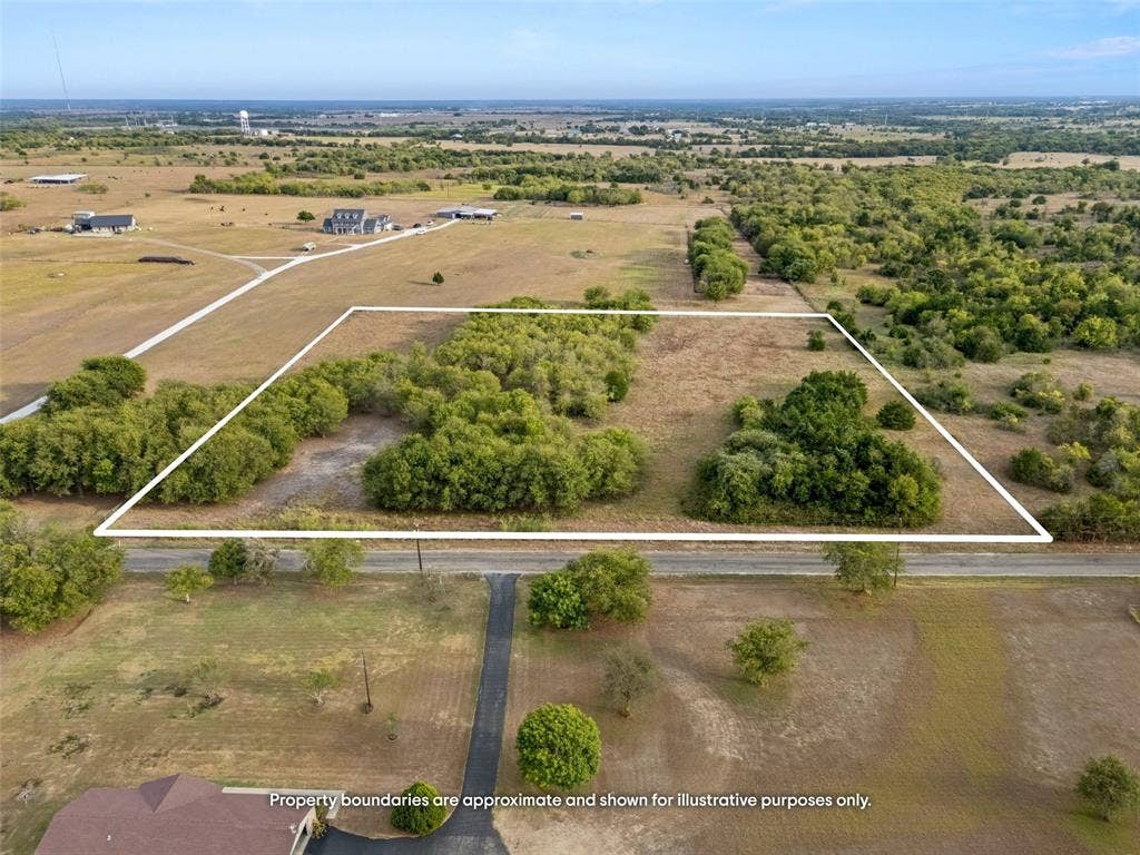 000 Hodge, Eddy, TX 76524