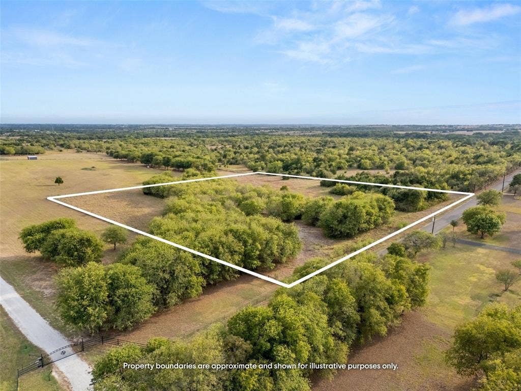 000 Hodge, Eddy, TX 76524