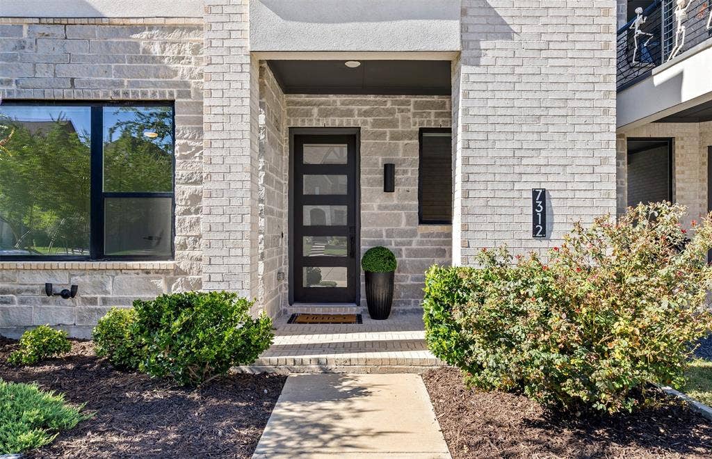 Large front patio welcomes you