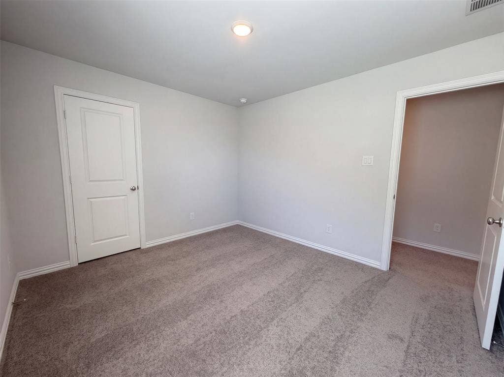 3704 Bluestem Boulevard, Denton, TX 76226