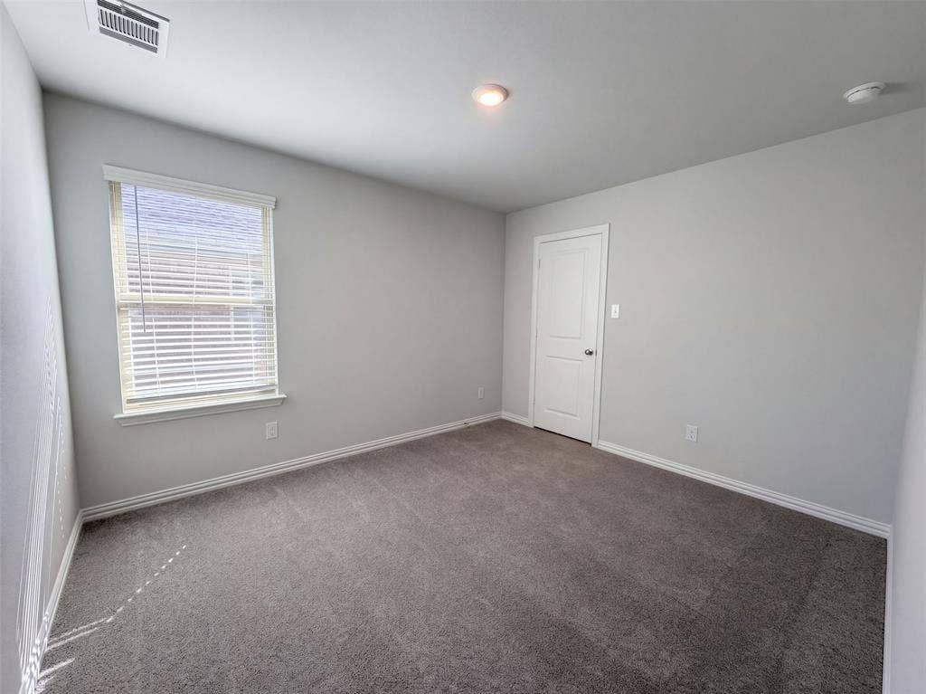 3704 Bluestem Boulevard, Denton, TX 76226