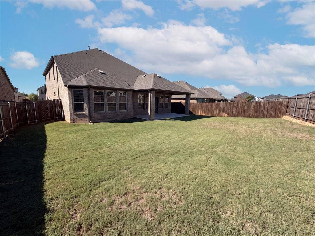 3704 Bluestem Boulevard, Denton, TX 76226