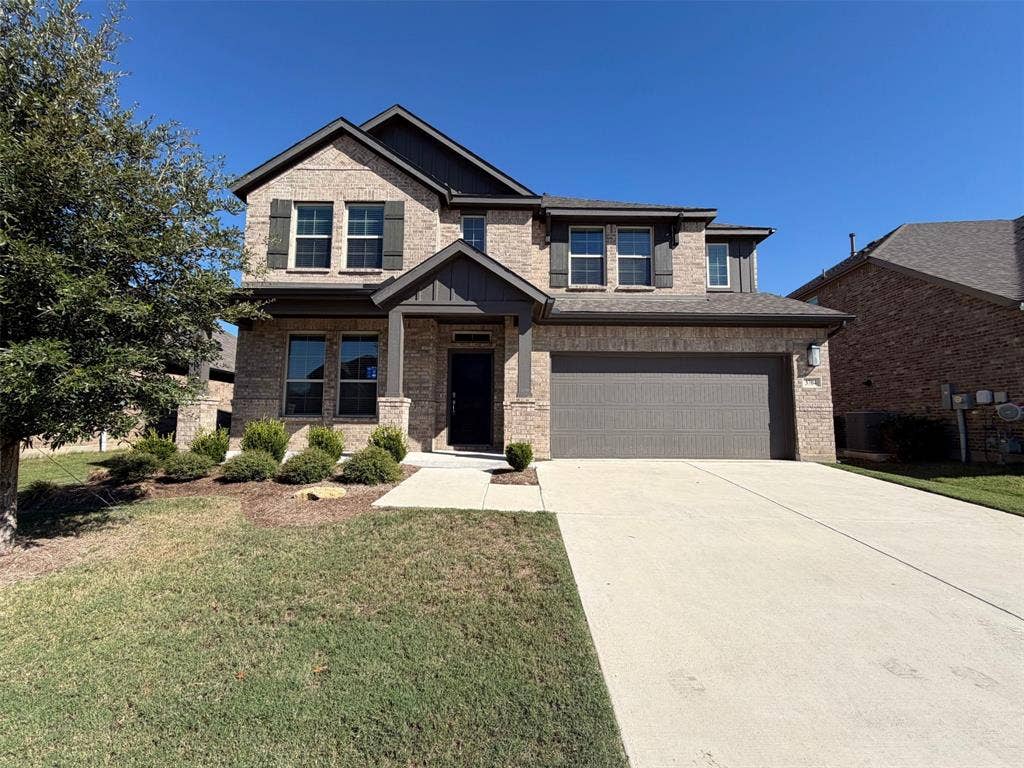 3704 Bluestem Boulevard, Denton, TX 76226