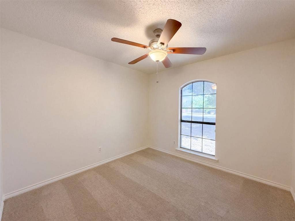 133 Jason Drive, Red Oak, TX 75154 133 Jason Drive, Red Oak, TX 75154