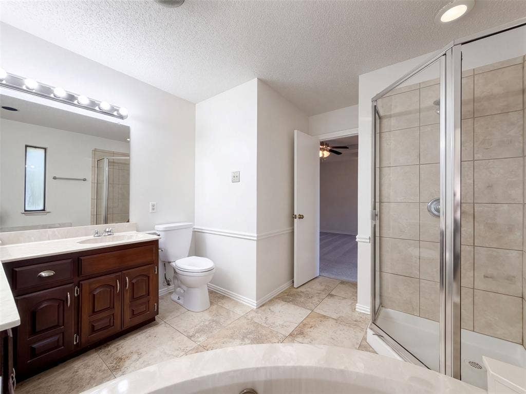133 Jason Drive, Red Oak, TX 75154 133 Jason Drive, Red Oak, TX 75154