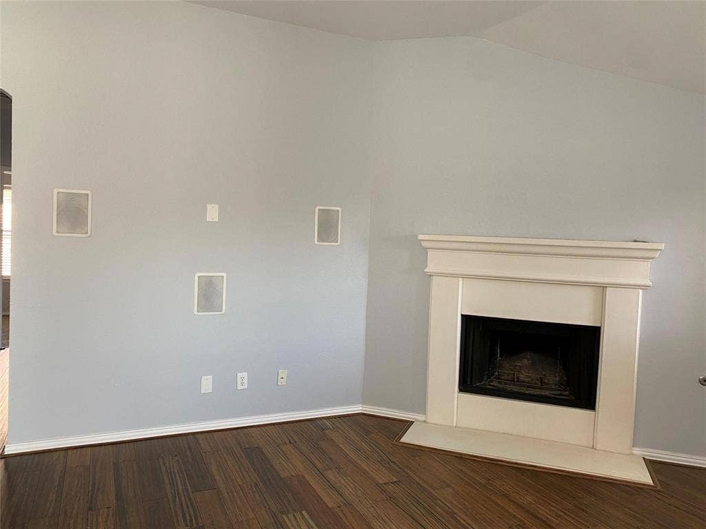 110 Creekview Drive, Wylie, TX 75098 110 Creekview Drive, Wylie, TX 75098