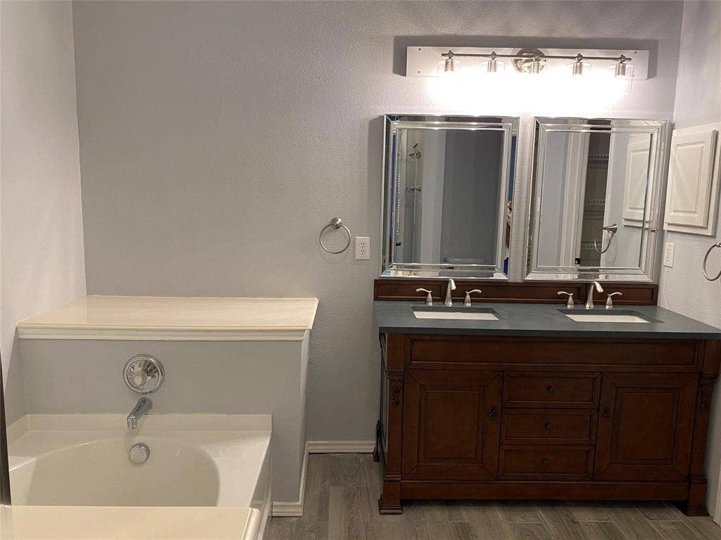 110 Creekview Drive, Wylie, TX 75098 110 Creekview Drive, Wylie, TX 75098
