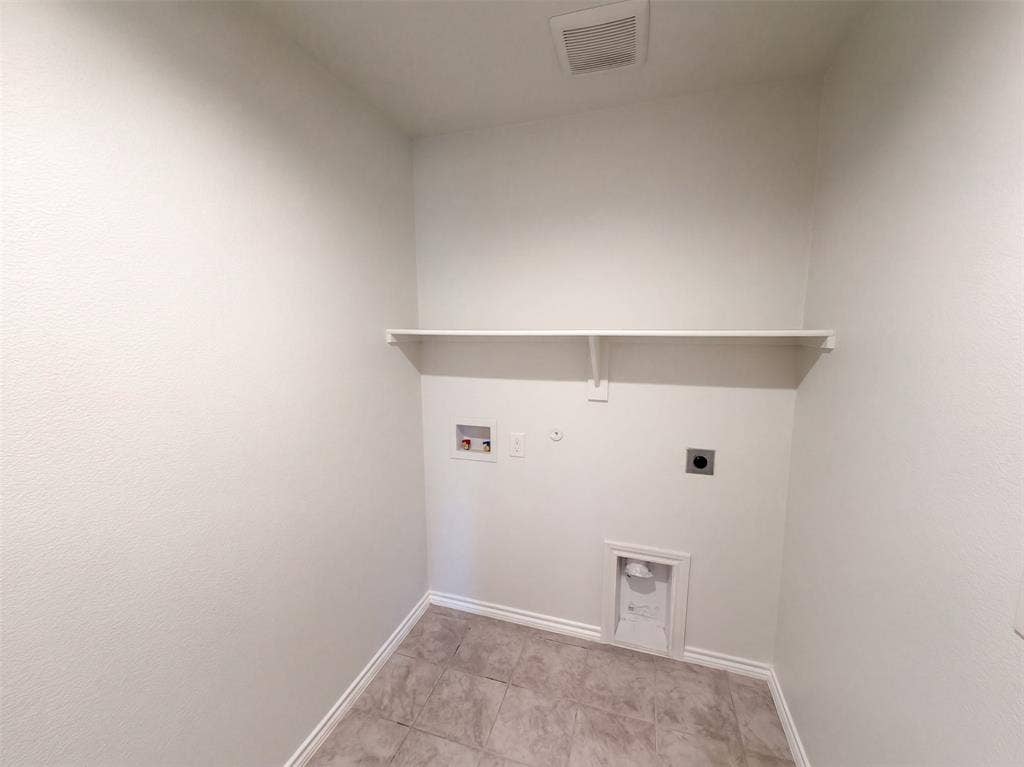 517 Bronze Circle W, Springtown, TX 76082 517 Bronze Circle W, Springtown, TX 76082