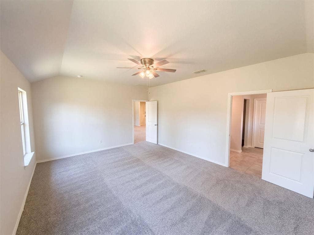 517 Bronze Circle W, Springtown, TX 76082 517 Bronze Circle W, Springtown, TX 76082