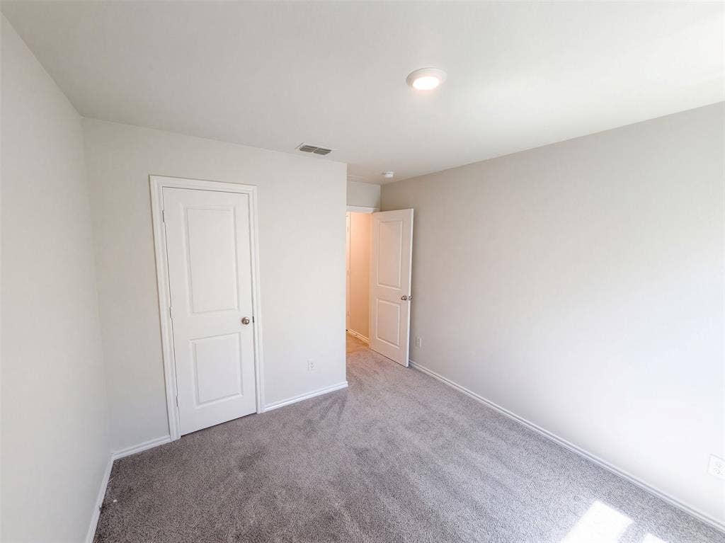 517 Bronze Circle W, Springtown, TX 76082 517 Bronze Circle W, Springtown, TX 76082