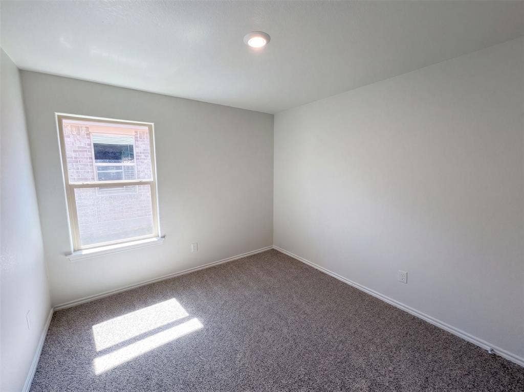 517 Bronze Circle W, Springtown, TX 76082 517 Bronze Circle W, Springtown, TX 76082