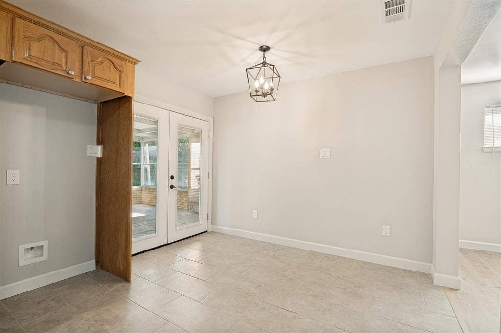 110 W Marguerita Drive, Garland, TX 75040