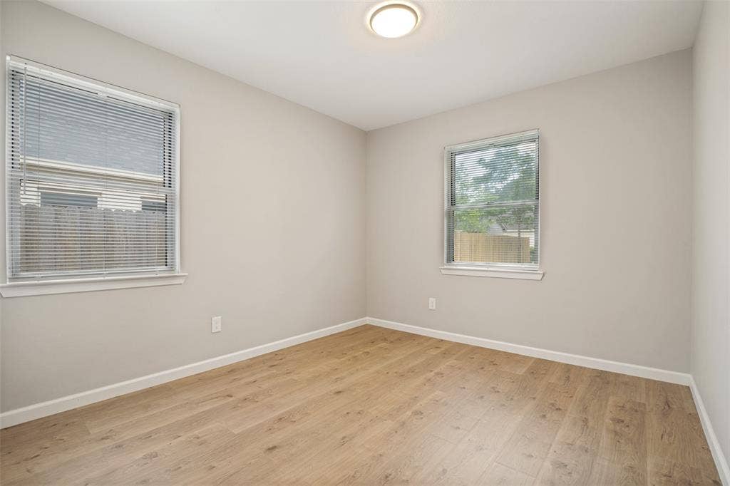 110 W Marguerita Drive, Garland, TX 75040