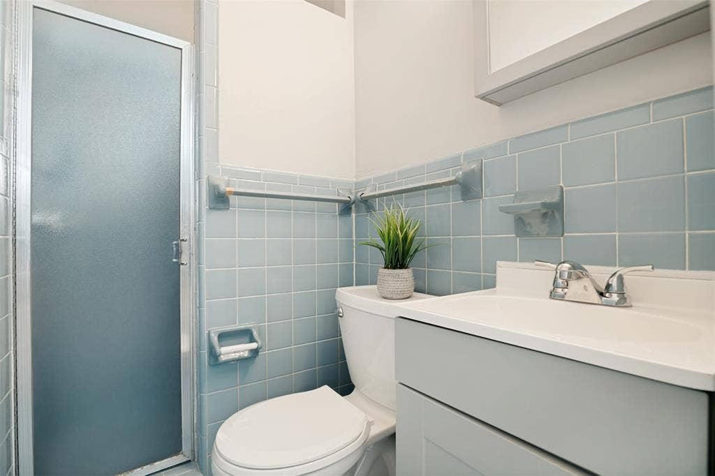 110 W Marguerita Drive, Garland, TX 75040