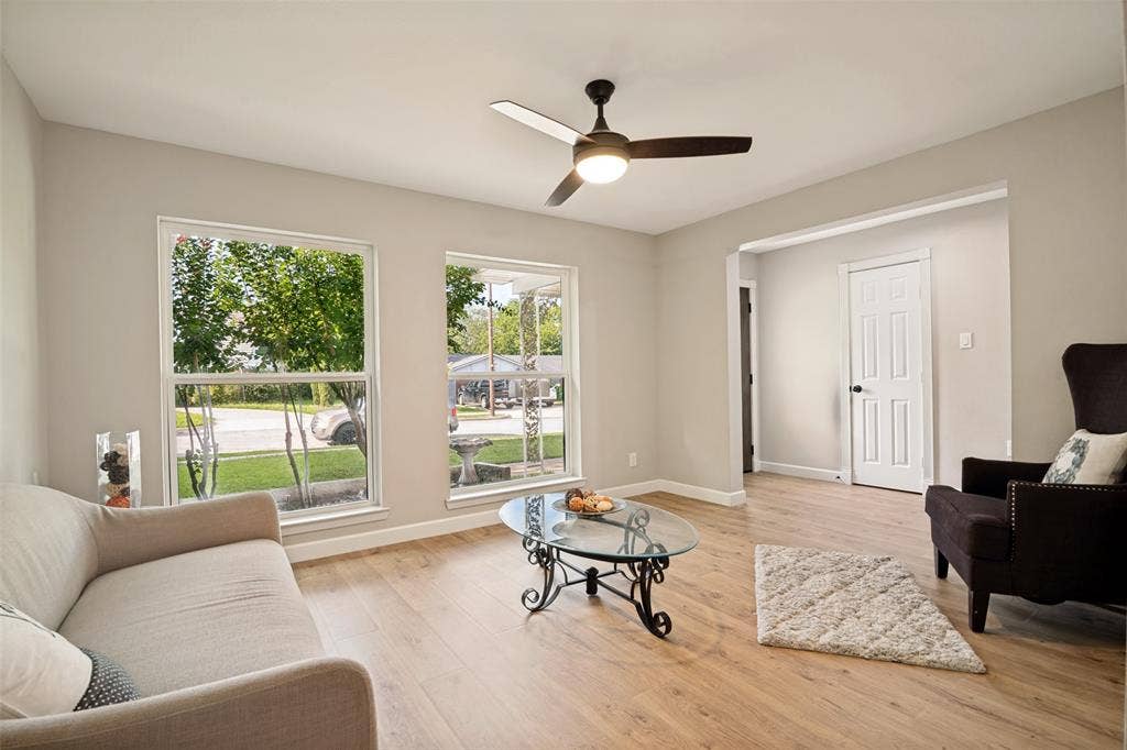 110 W Marguerita Drive, Garland, TX 75040