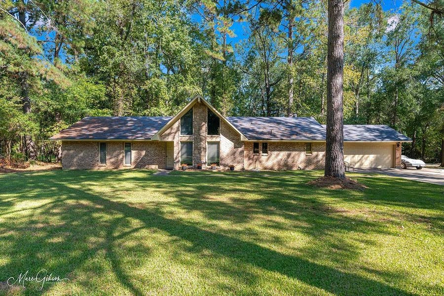 Property photo for 8326 Kelly Lane, Greenwood, LA