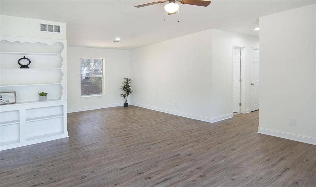 619 9th Street, Terrell, TX 75160 619 9th Street, Terrell, TX 75160