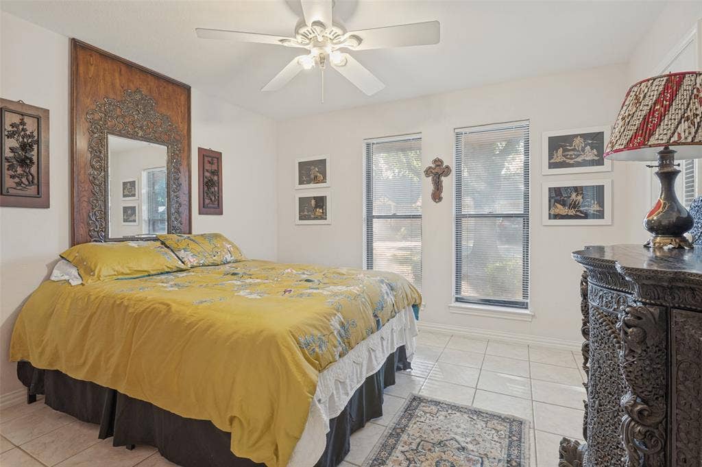 2403 Radcliffe Drive, Arlington, TX 76012 2403 Radcliffe Drive, Arlington, TX 76012