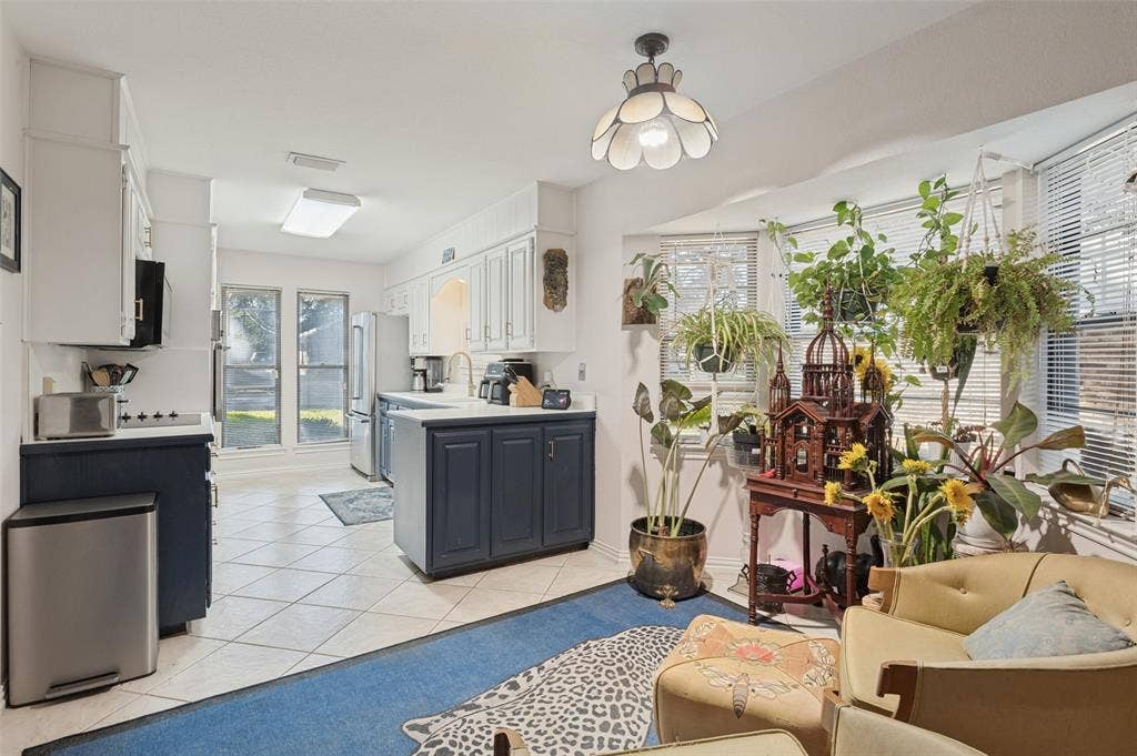 2403 Radcliffe Drive, Arlington, TX 76012 2403 Radcliffe Drive, Arlington, TX 76012