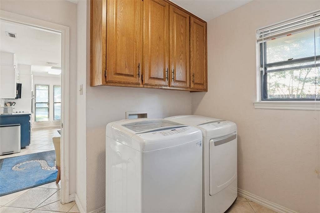 2403 Radcliffe Drive, Arlington, TX 76012 2403 Radcliffe Drive, Arlington, TX 76012