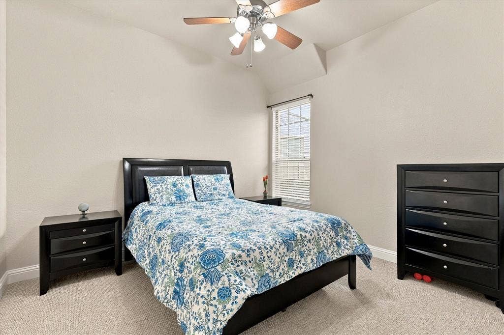 7223 Native Oak Lane, Irving, TX 75063 Bedroom #1 - Downstairs