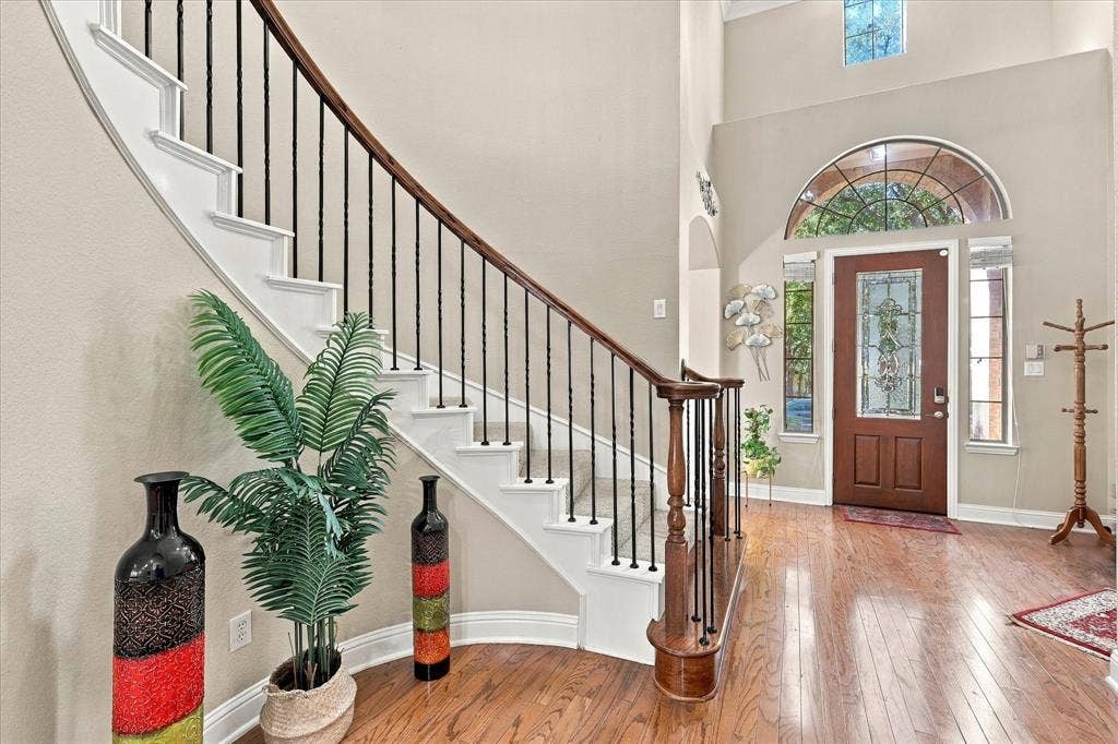 7223 Native Oak Lane, Irving, TX 75063 7223 Native Oak Lane, Irving, TX 75063