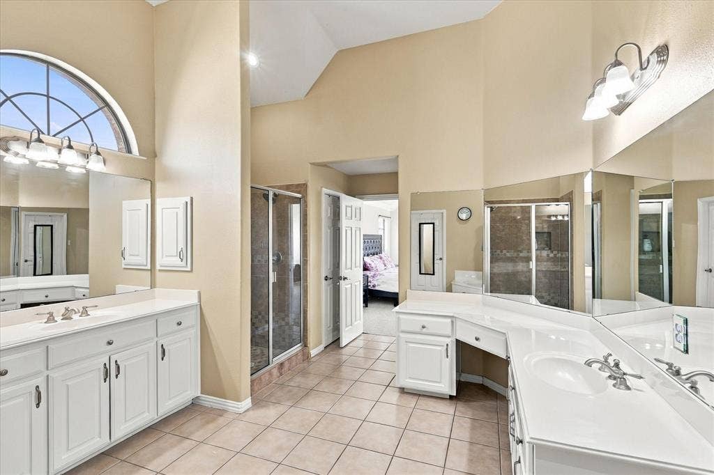 7223 Native Oak Lane, Irving, TX 75063 7223 Native Oak Lane, Irving, TX 75063