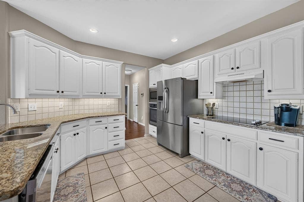 2039 Camelot Drive, Lewisville, TX 75067 2039 Camelot Drive, Lewisville, TX 75067