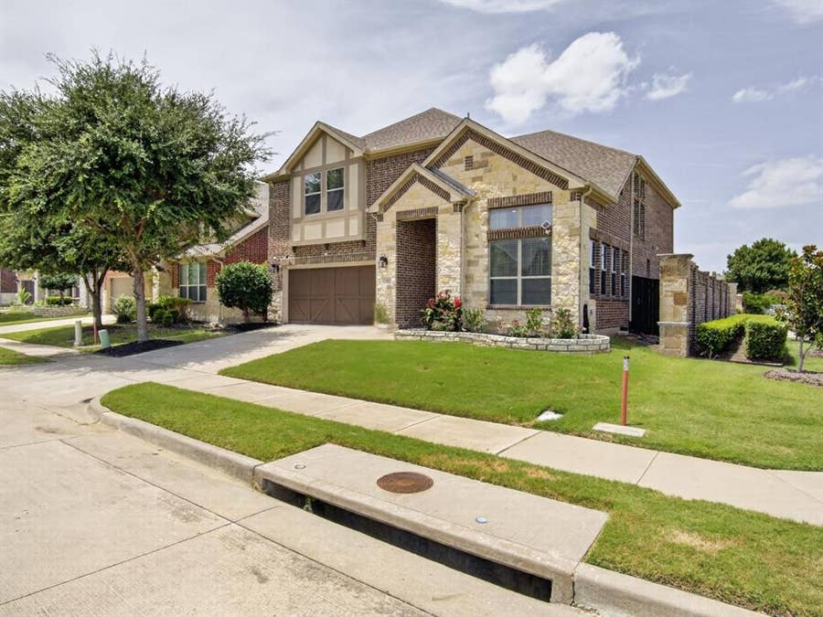 Property photo for 702 Callaway Drive, Allen, TX