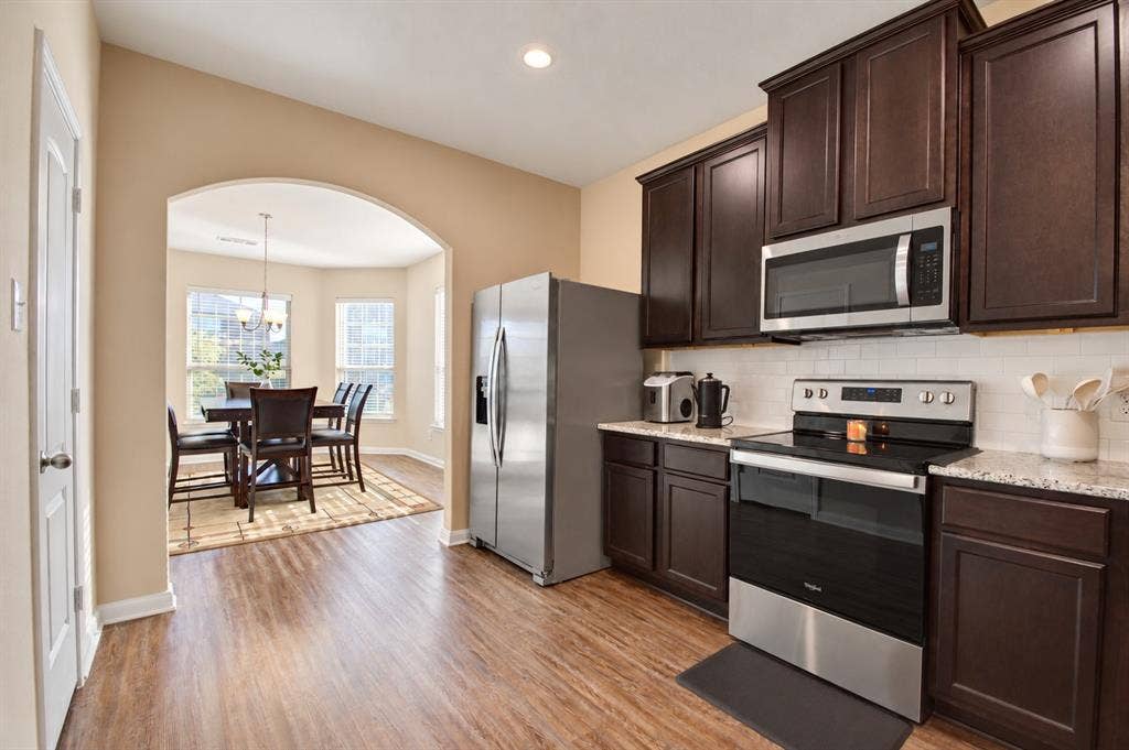 717 Lansman Trail, Denton, TX 76207