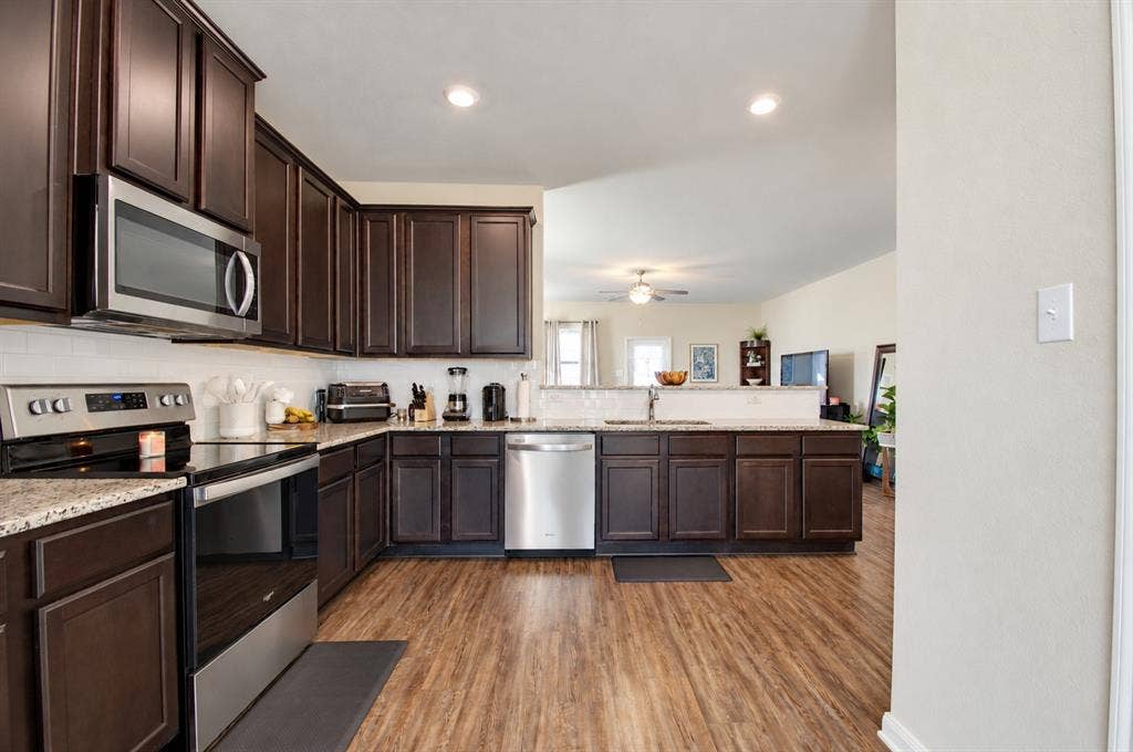 717 Lansman Trail, Denton, TX 76207