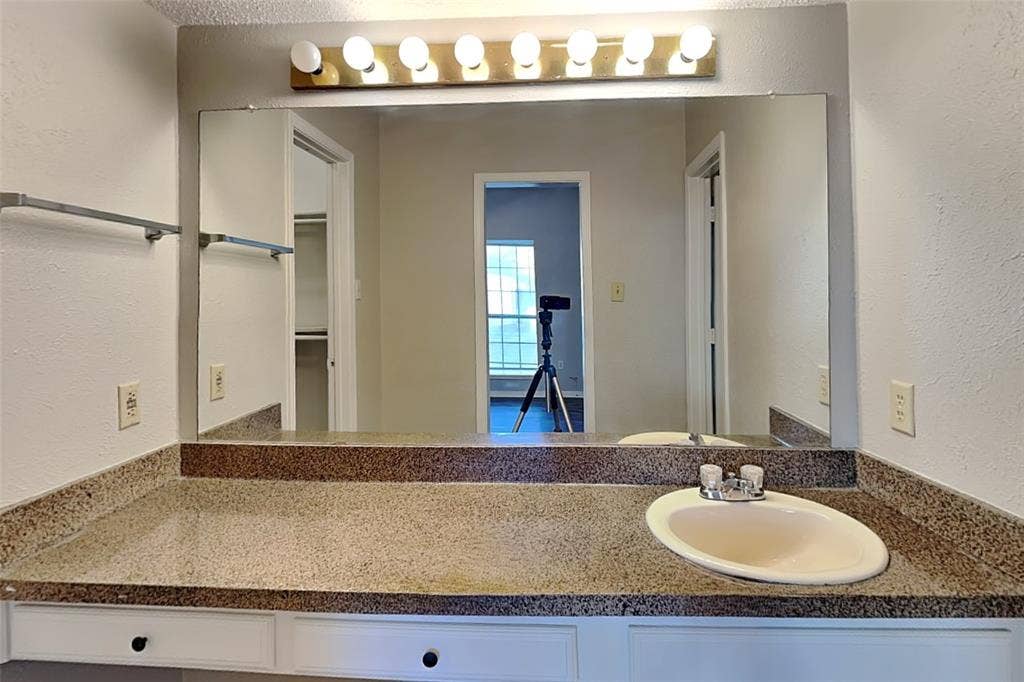 6312 Alissa Drive, Rowlett, TX 75089 6312 Alissa Drive, Rowlett, TX 75089