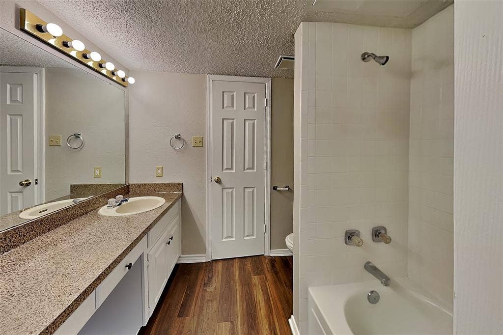 6312 Alissa Drive, Rowlett, TX 75089 6312 Alissa Drive, Rowlett, TX 75089