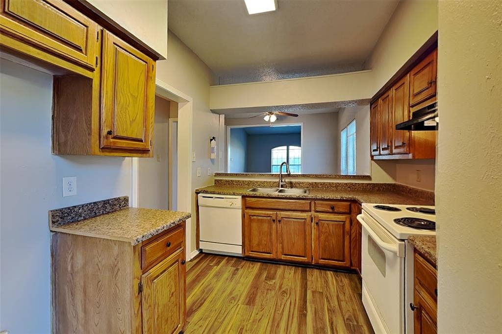 6312 Alissa Drive, Rowlett, TX 75089 6312 Alissa Drive, Rowlett, TX 75089
