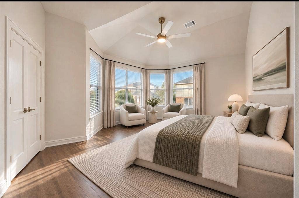 Upstairs Second Master Suite. Virtually Staged