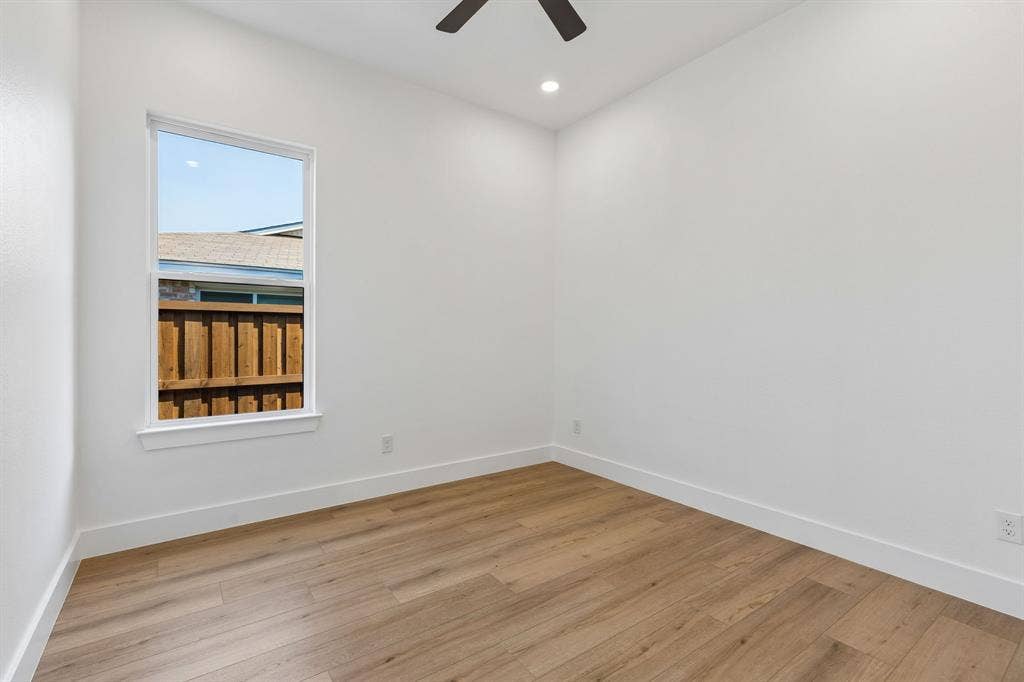 921 Woodcrest Drive, Lancaster, TX 75134 921 Woodcrest Drive, Lancaster, TX 75134