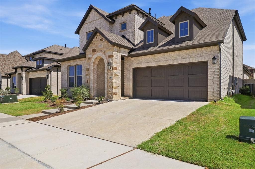 1816 Windy Lane, Argyle, TX 76226