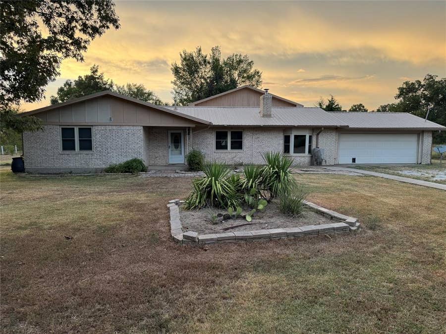 Property photo for 6671 Fm 1699, Avery, TX