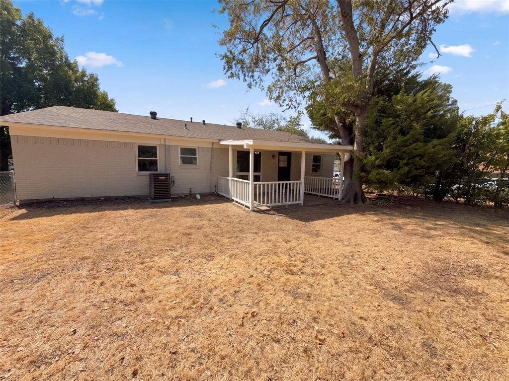 2331 Royal Drive, Garland, TX 75041 2331 Royal Drive, Garland, TX 75041