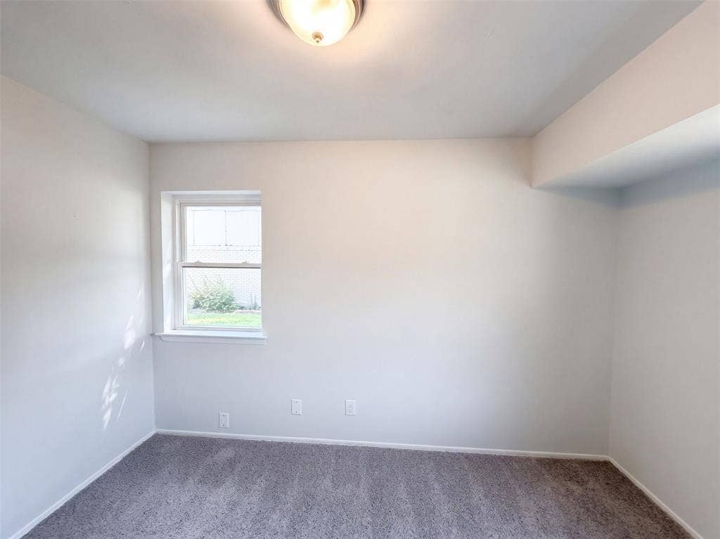 2331 Royal Drive, Garland, TX 75041 2331 Royal Drive, Garland, TX 75041
