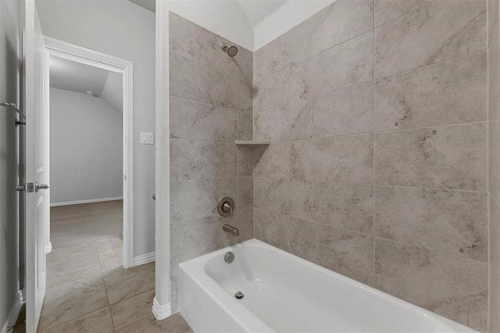 14336 Gatewood Lane, Frisco, TX 75035 14336 Gatewood Lane, Frisco, TX 75035